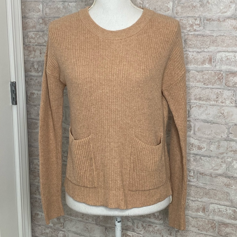Madewell camel colored sweater size XS